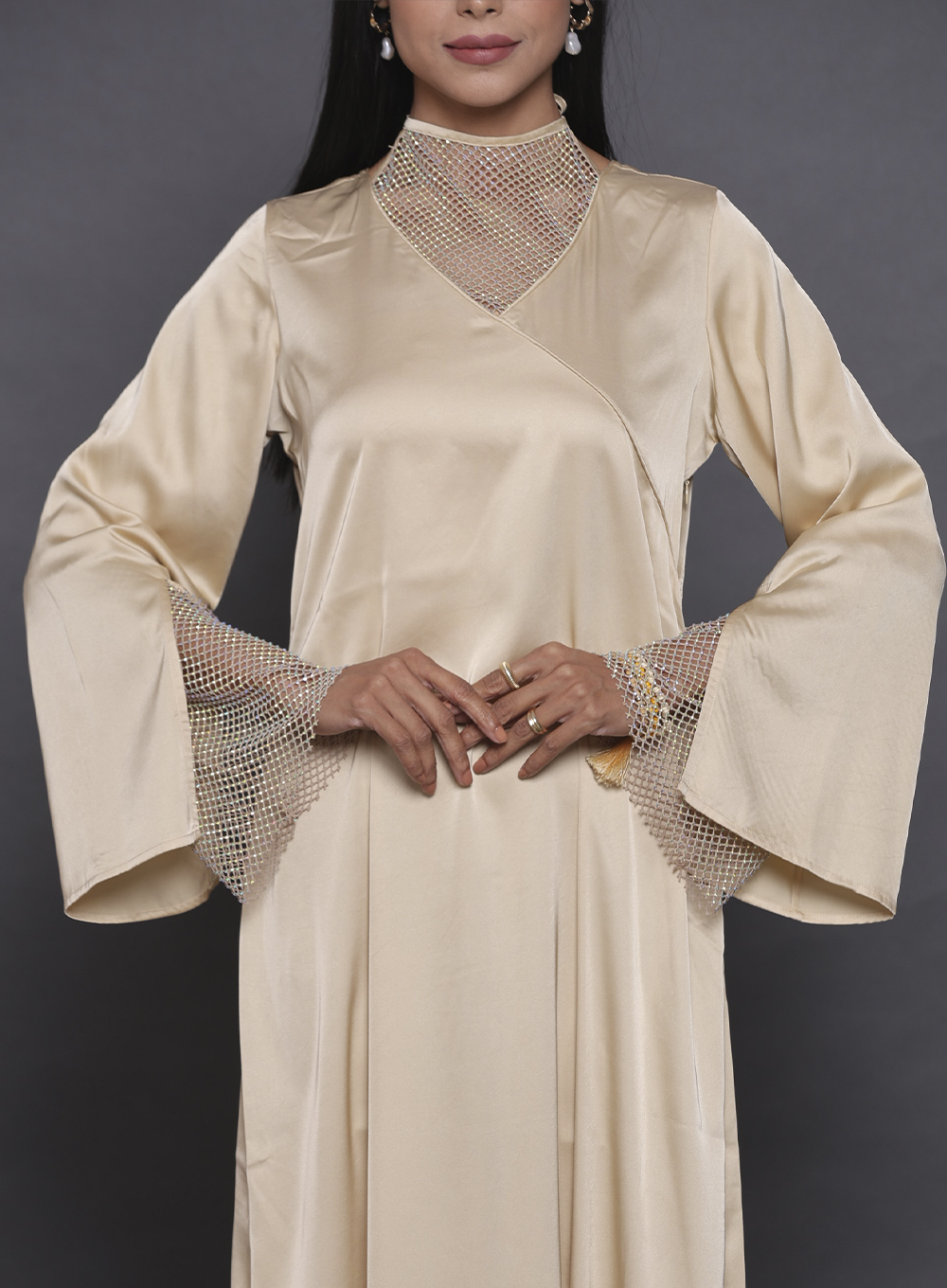 DRESS (022)