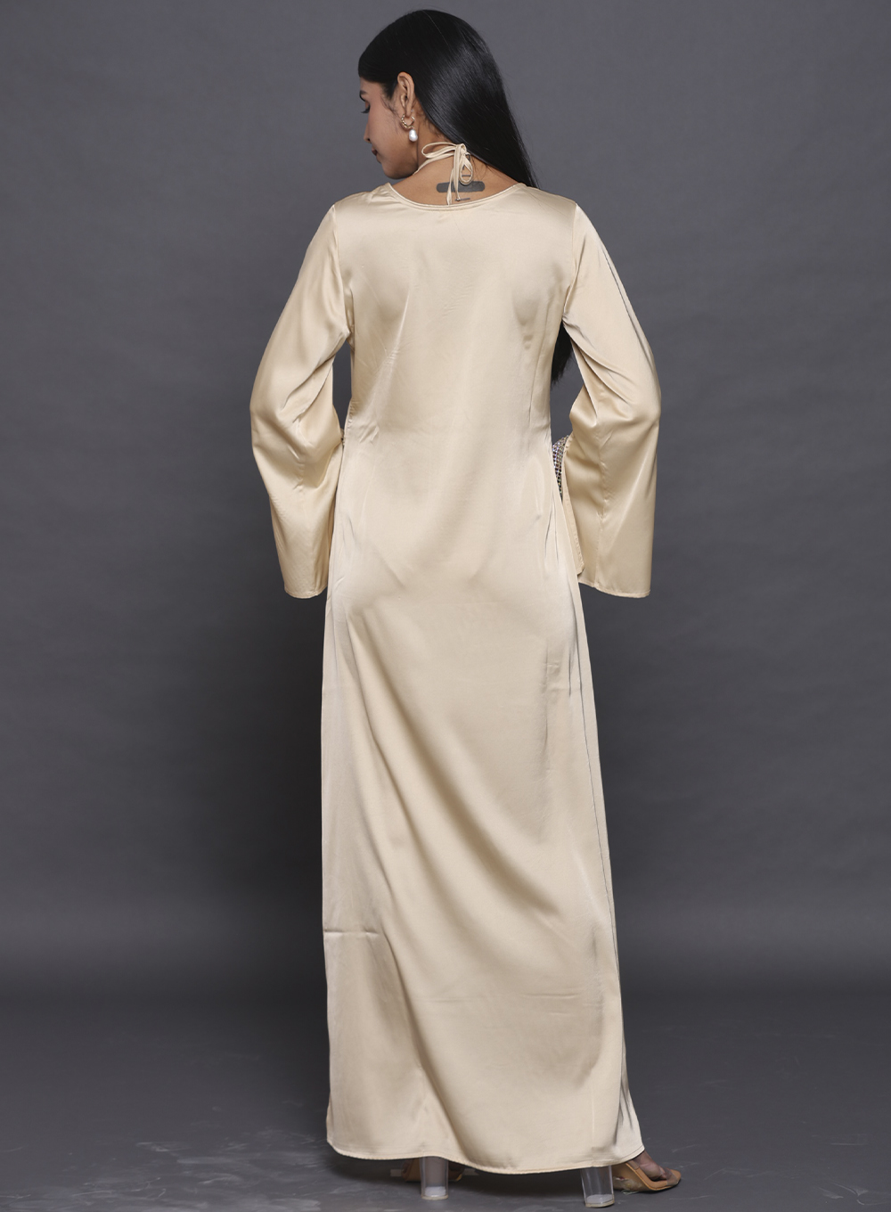 DRESS (022)